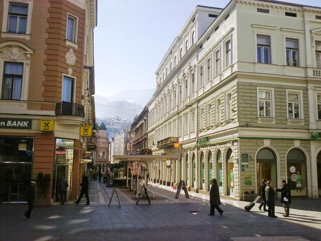 Chic Apartment In The Downtown - The Best Location Sarajewo Zewnętrze zdjęcie
